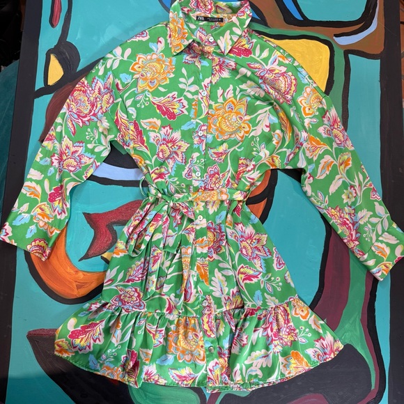 Zara Vibrant Green Floral Satin Button Down Dress with Pink and Yellow Details - Picture 1 of 7